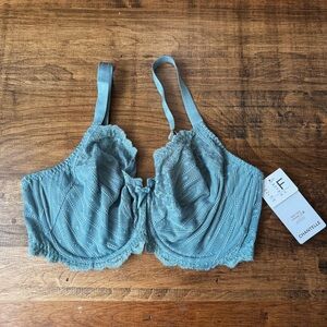 Chantelle Lace Underwire Bra – 34DDD / 34E – NWT